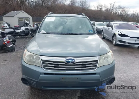 2010 Subaru Forester 2.5X z USA, uszkodzony, nr VIN JF2SH6BC7AH763343